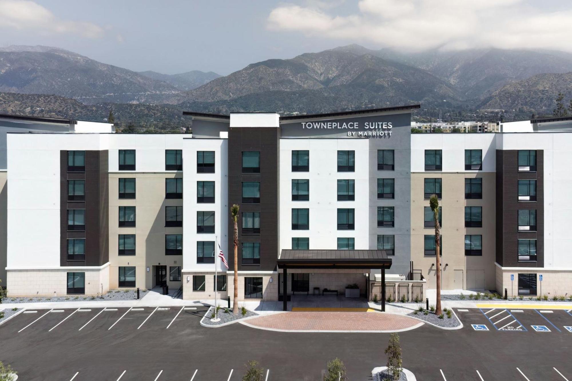 Towneplace Suites By Marriott Monrovia Exterior foto